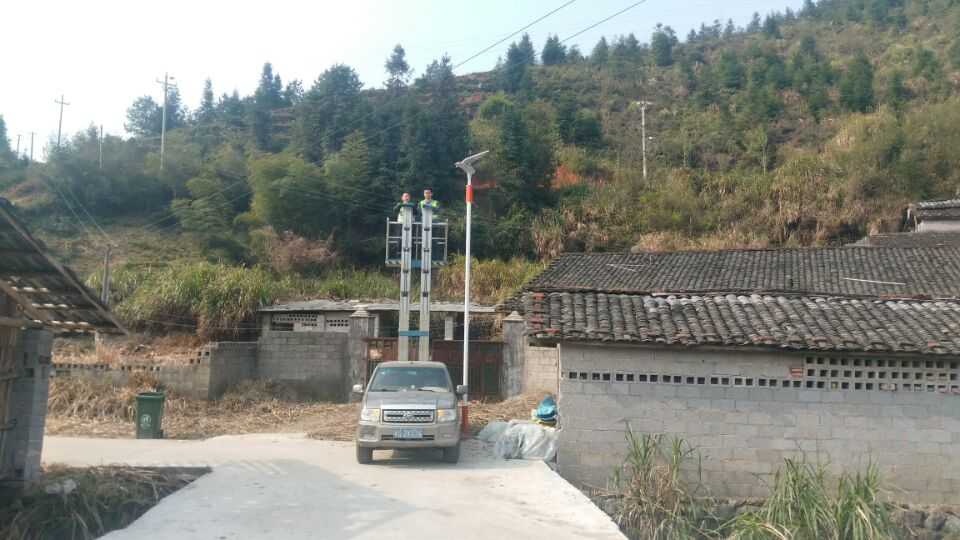 江西太阳能路灯阳光巡检